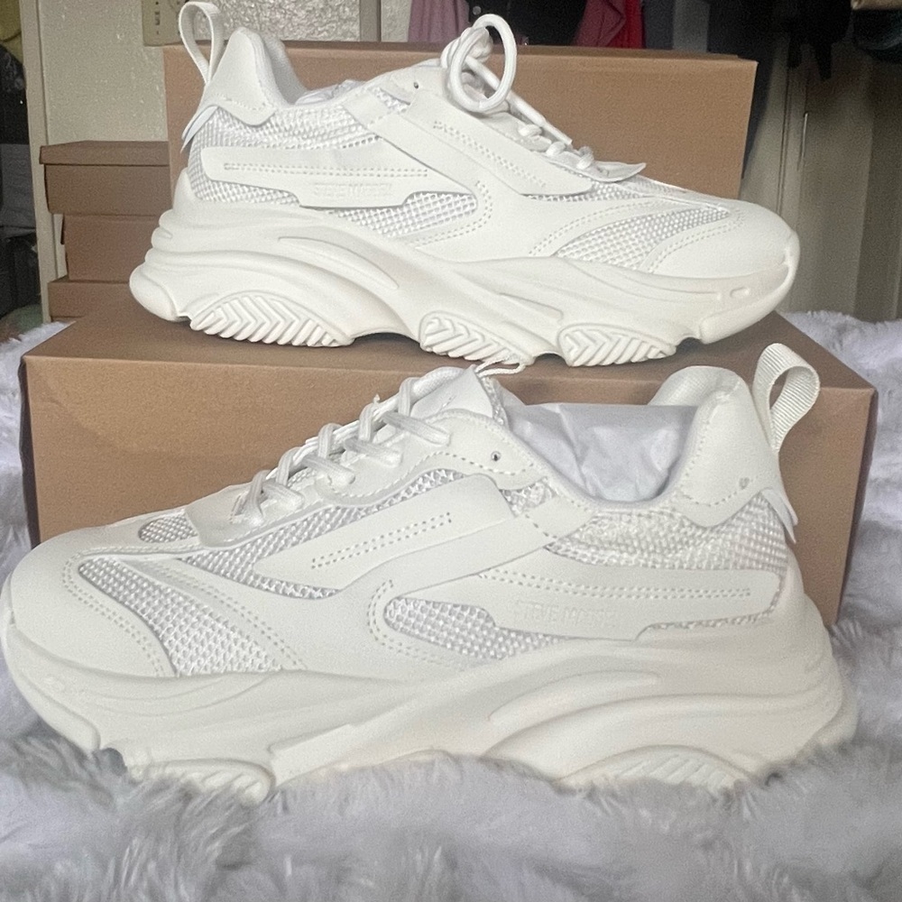 Steve Madden Posses White